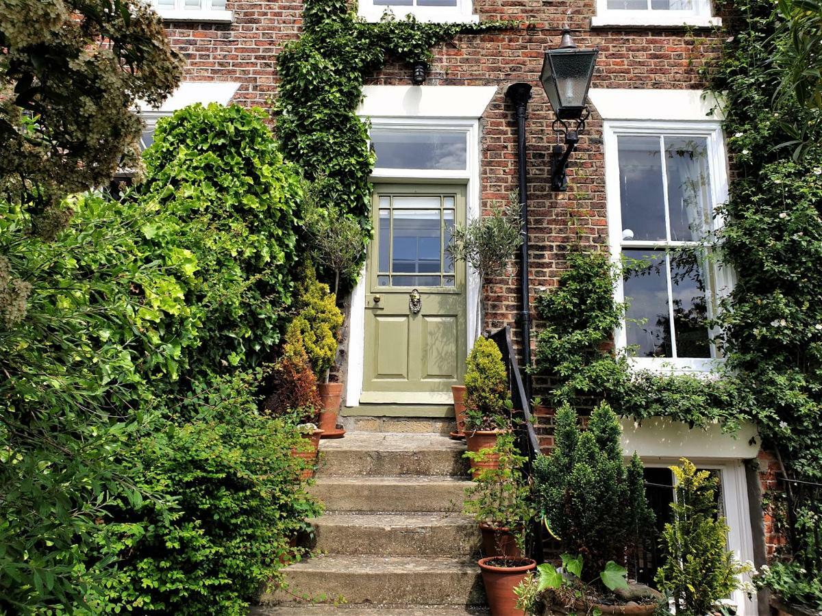 Bed and Breakfast Saint Hilda'S House Whitby Zewnętrze zdjęcie